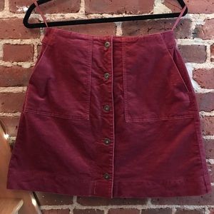 Button Down Skirt with Pockets in Wine